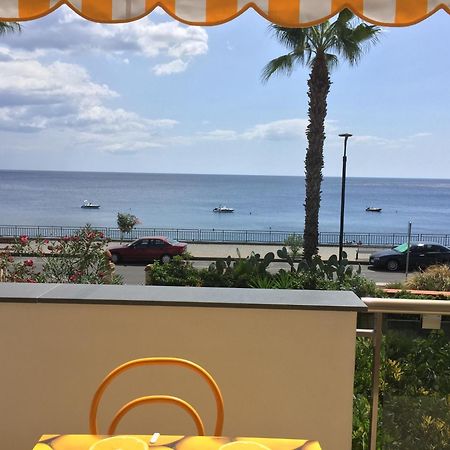Le Zagare Apartments SantʼAlessio Siculo Zewnętrze zdjęcie