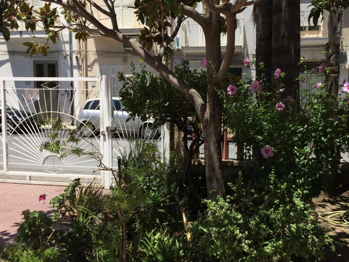 Le Zagare Apartments SantʼAlessio Siculo Zewnętrze zdjęcie