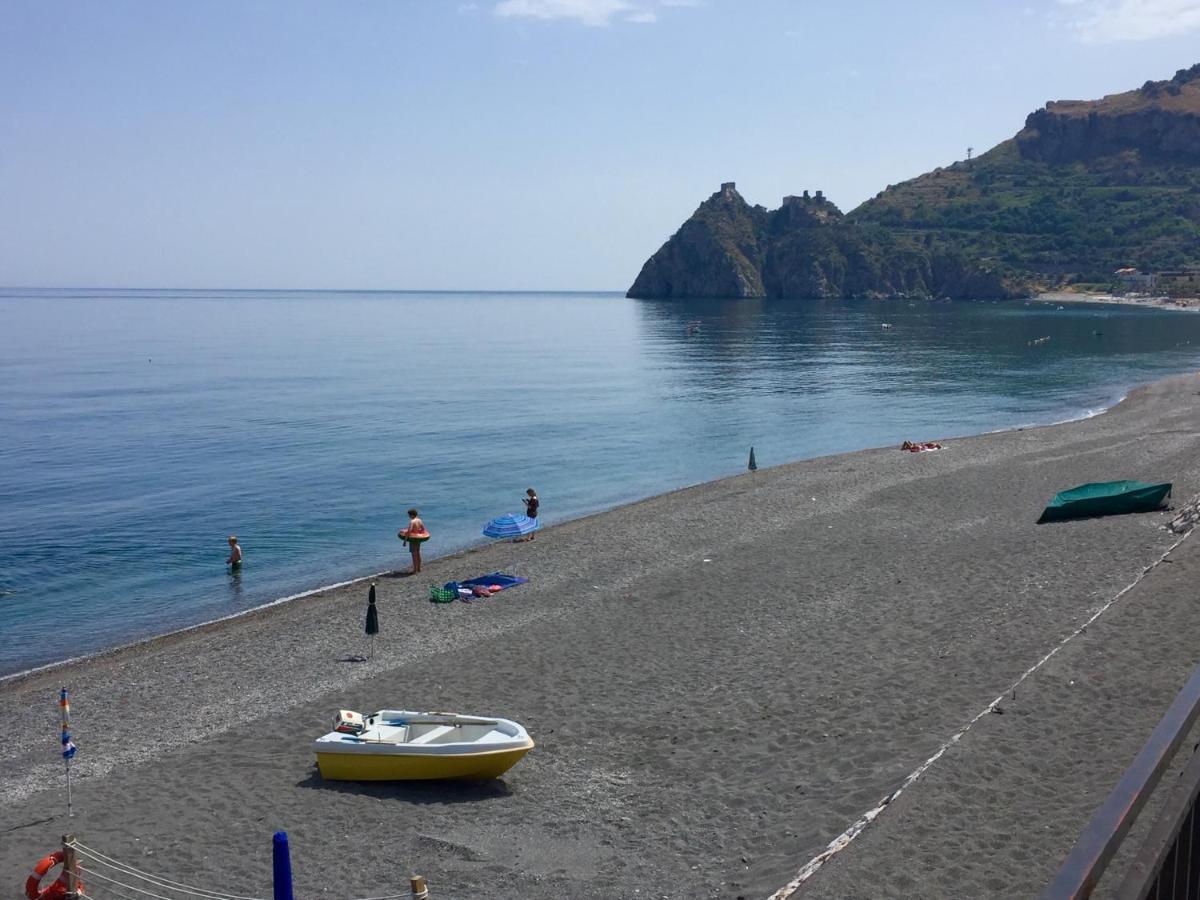 Le Zagare Apartments SantʼAlessio Siculo Zewnętrze zdjęcie