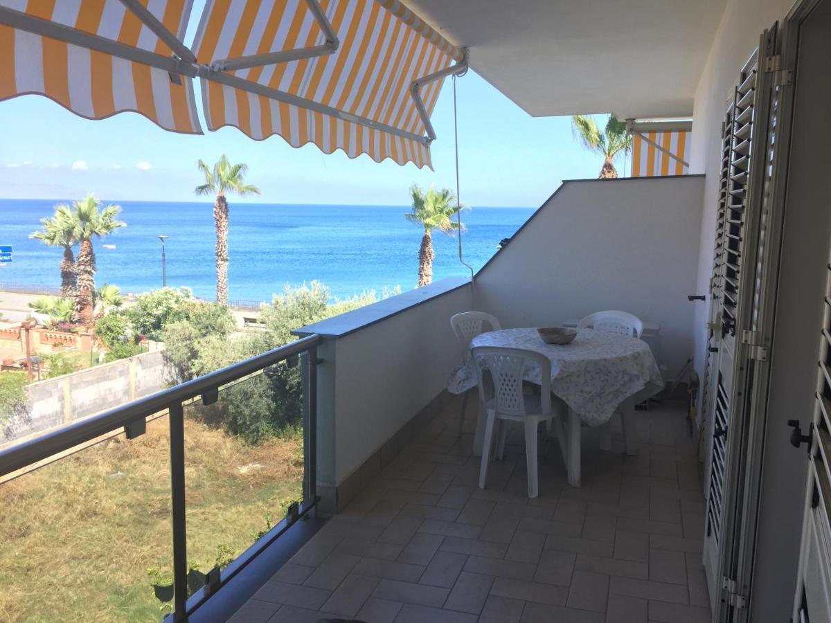 Le Zagare Apartments SantʼAlessio Siculo Zewnętrze zdjęcie